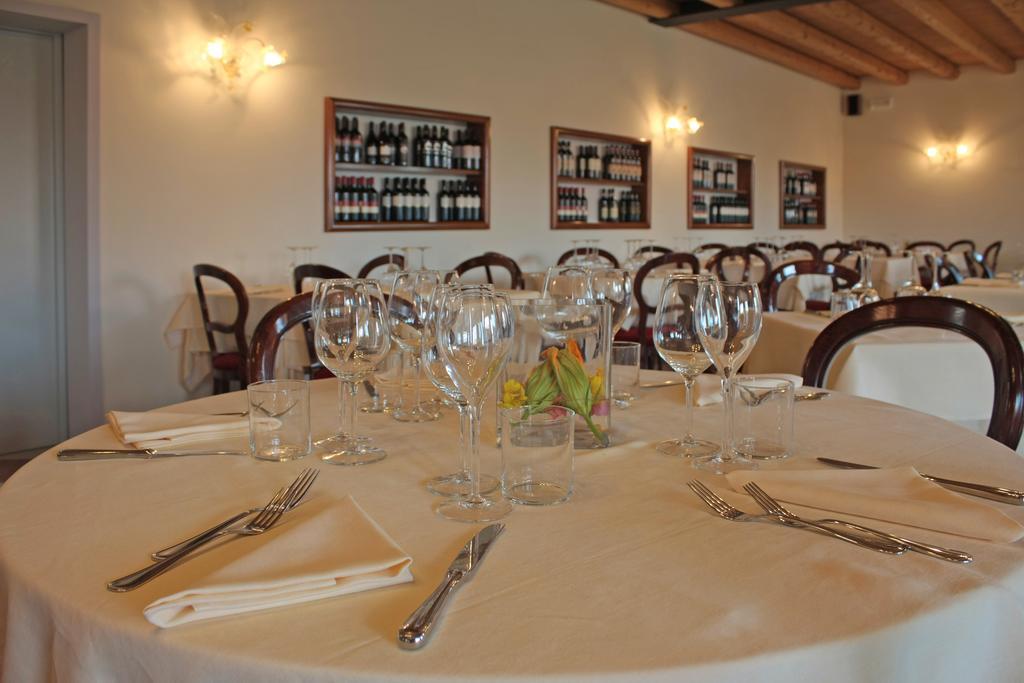 Locanda Al Ponte De Fero เยโซโล ภายนอก รูปภาพ
