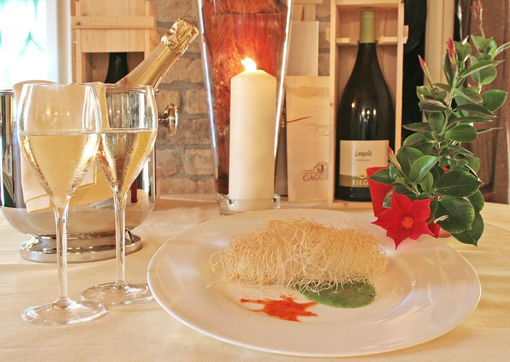 Locanda Al Ponte De Fero เยโซโล ภายนอก รูปภาพ