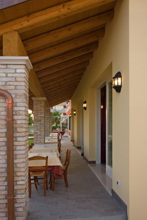 Locanda Al Ponte De Fero เยโซโล ภายนอก รูปภาพ